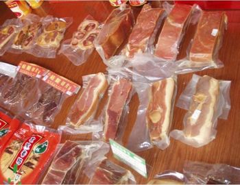 Κενή ανθεκτική μη διαρροή μέσος-σφραγίδων τσαντών συσκευασίας σακουλών τροφίμων χοιρινού κρέατος/βόειου κρέατος